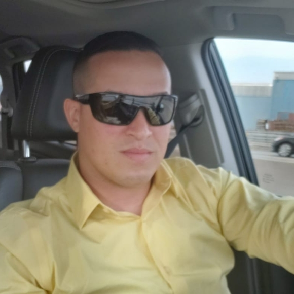 Meet your Posher, Eddy - Picture 3 of 7